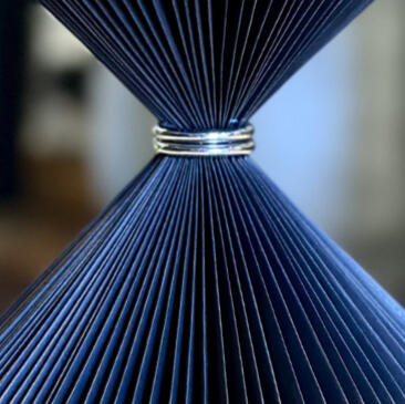 Escultura em papel. Coleção Vértice